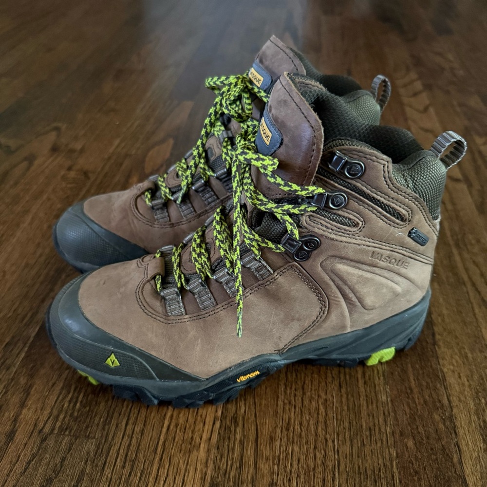 Vasque Leather Waterproof Gore-Tex Hiking Boots - Size 8.5 Women’s - EUC